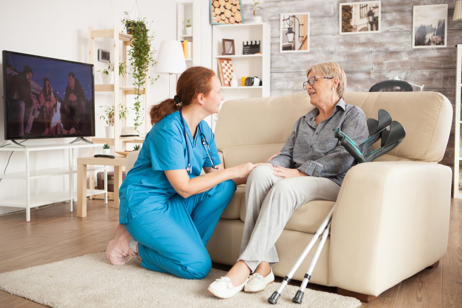 Read more about the article Home Care Agencies for the Elderly: What You Should Know